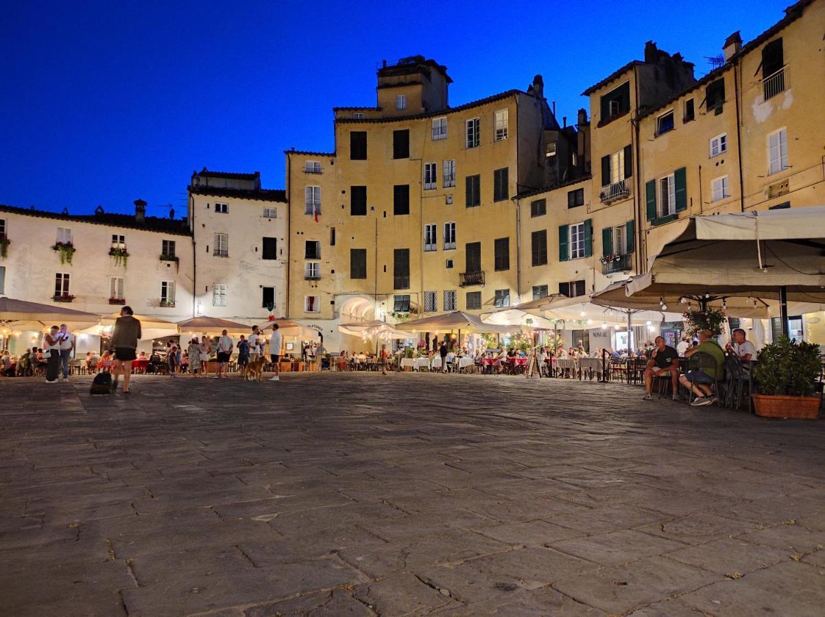Casina Di Tea Lucca Apartment ภายนอก รูปภาพ